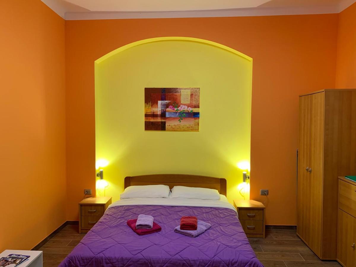 Opatija Central Studio Apartment Luaran gambar